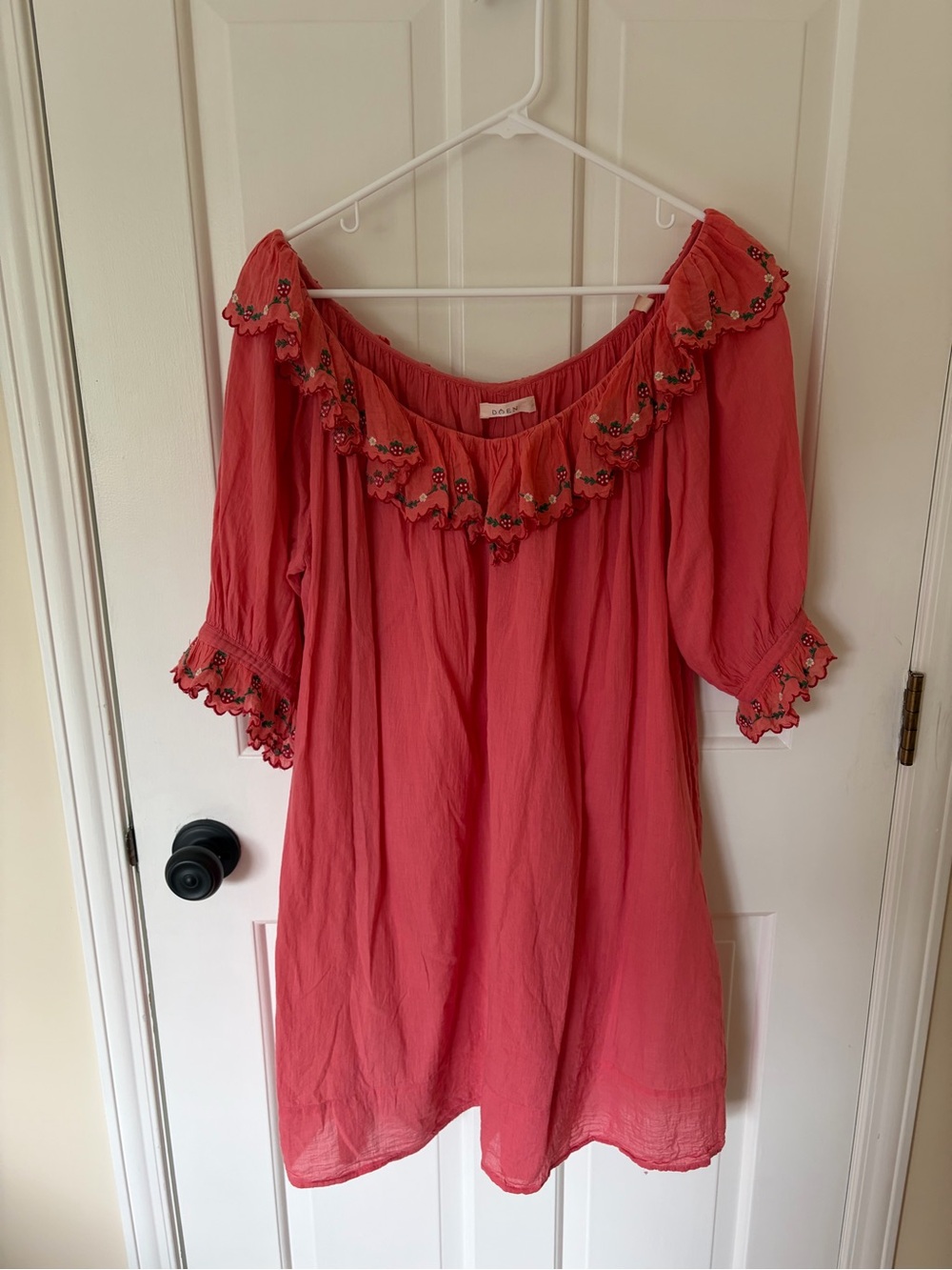 Rare DOEN chateau dress - pink strawberry print